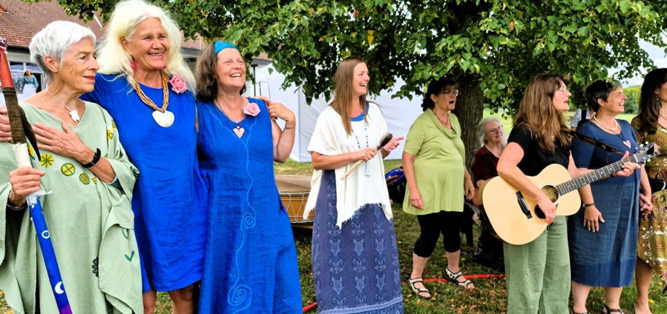 Ritualteam auf der Göttinenkonferenz 2026
